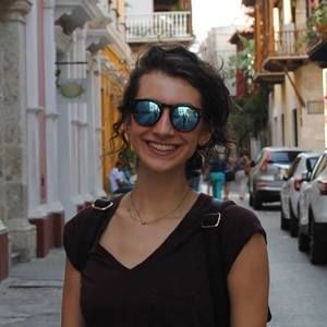 Meet your Posher, Emily